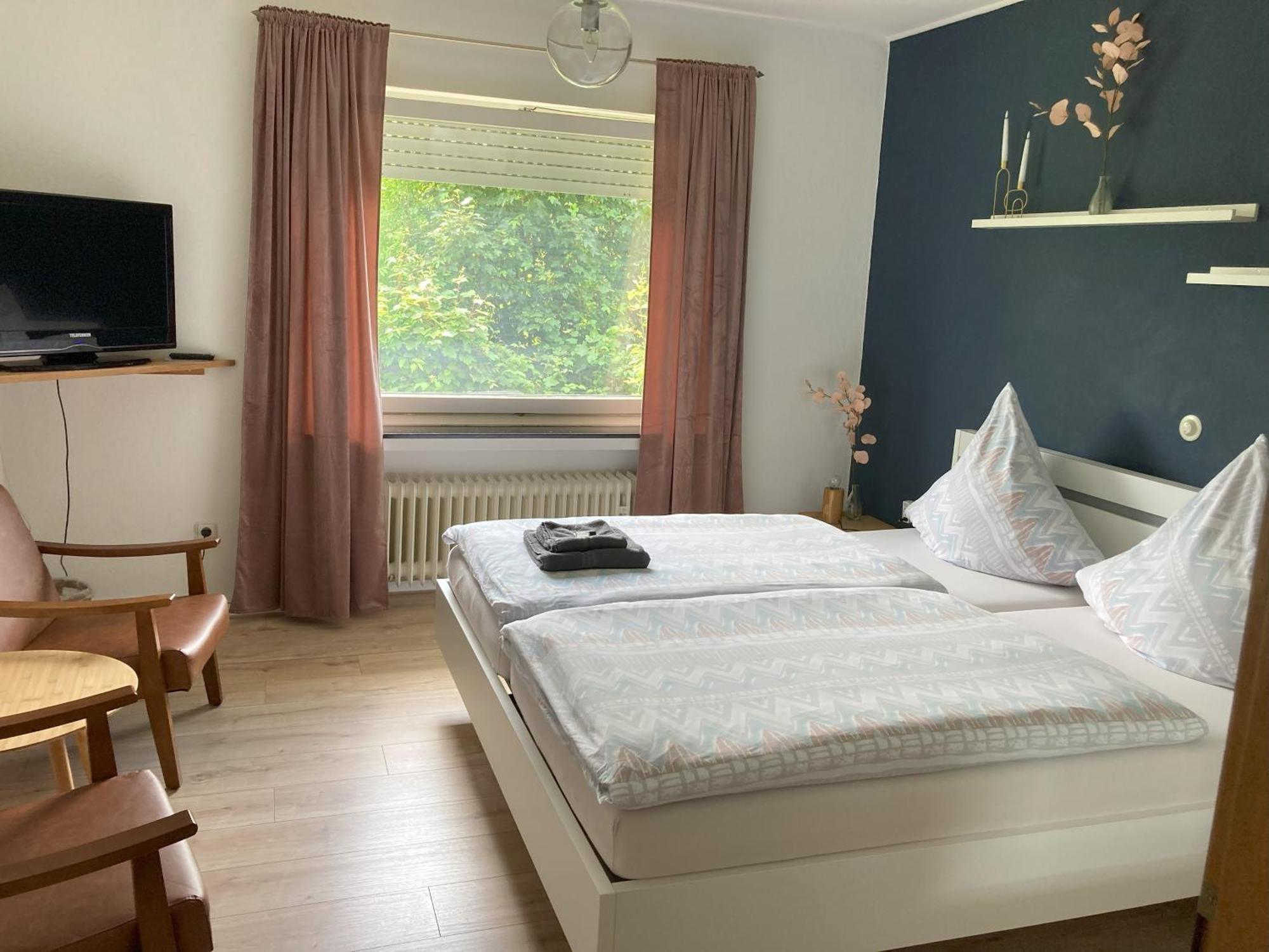 Bed & Breakfast Weisser Stein Schmallenberg Exterior photo